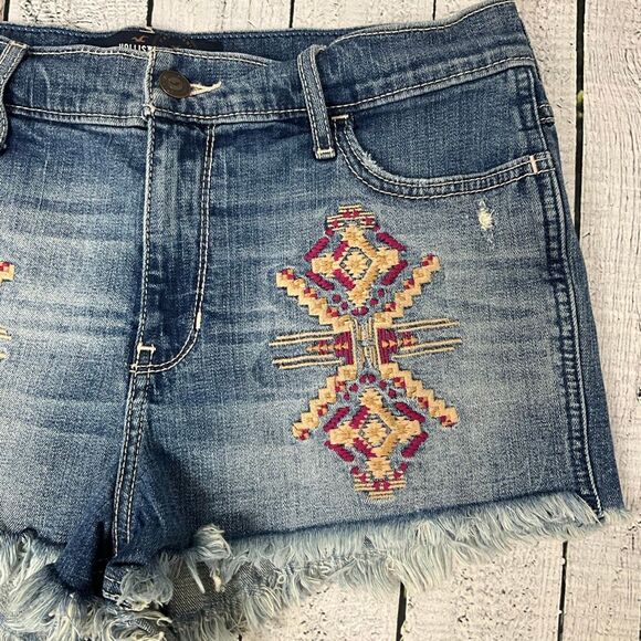 HOLLISTER Embroidered Jean Shorts - Picture 2 of 5